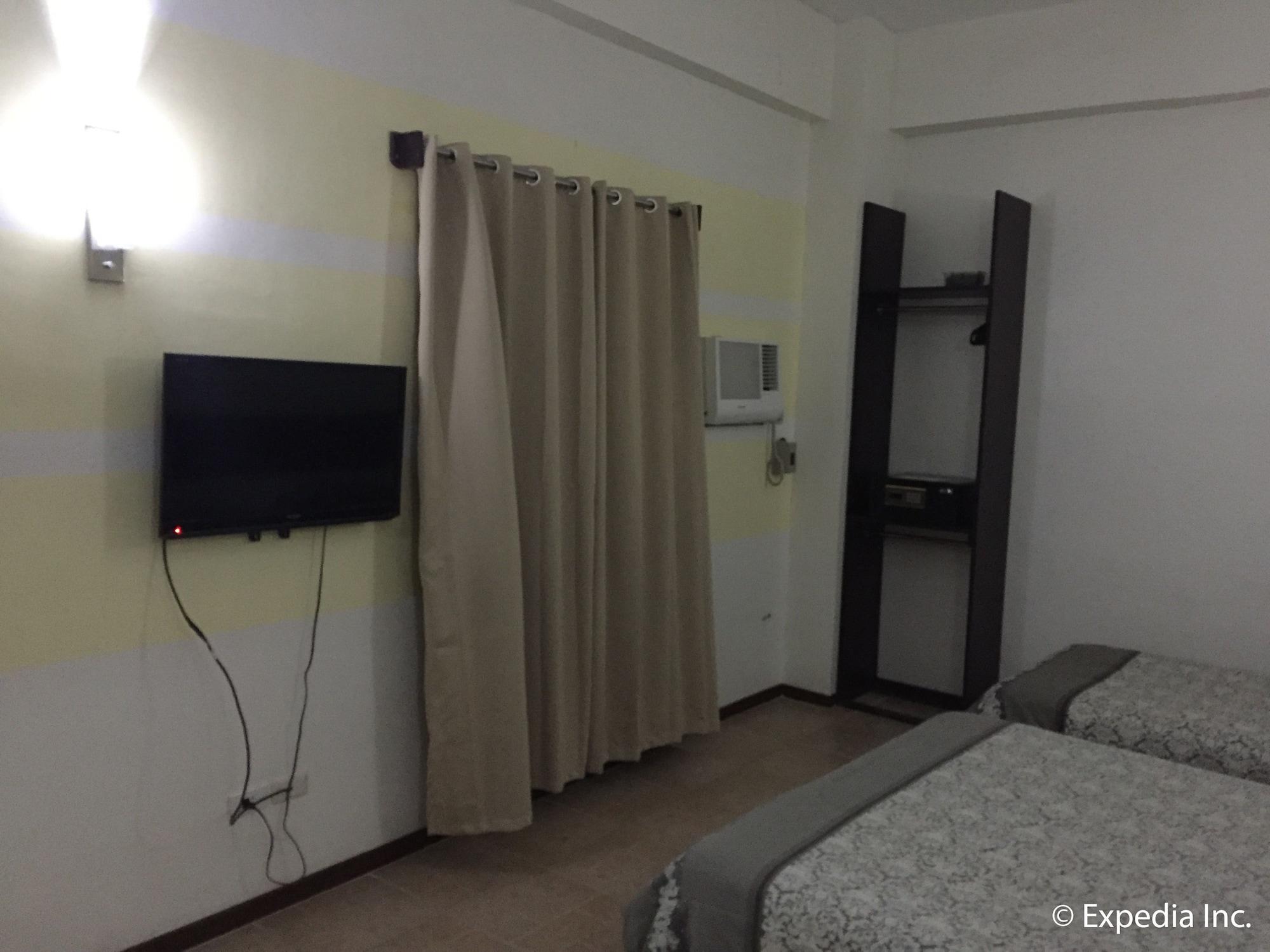 Metro Park Hotel Mandaue Cebu Exteriör bild