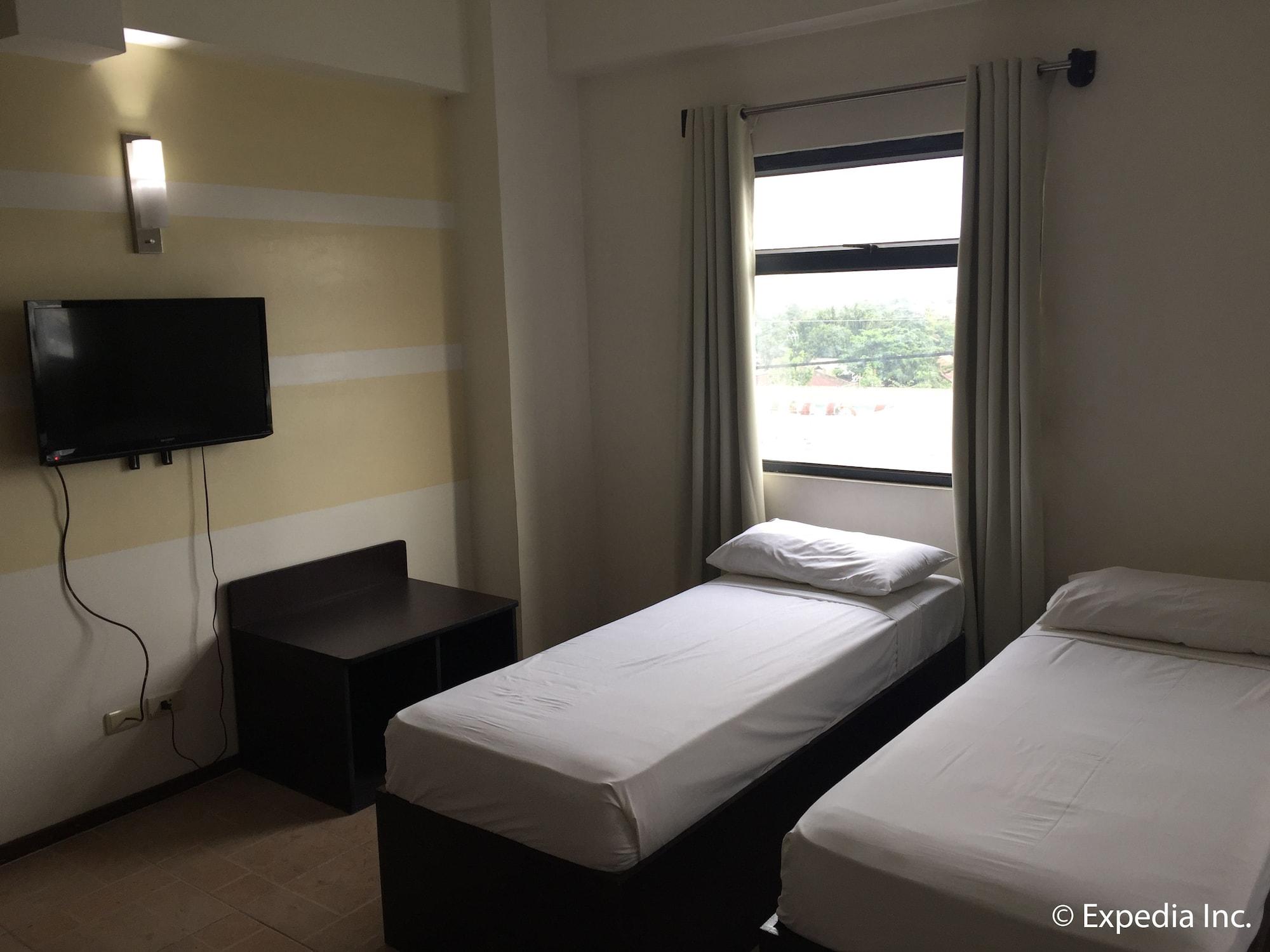 Metro Park Hotel Mandaue Cebu Exteriör bild