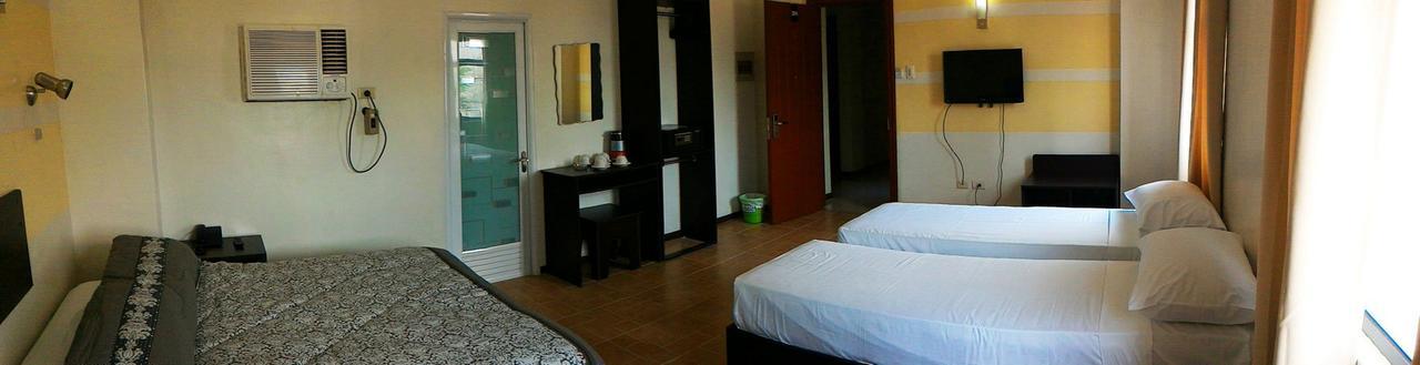 Metro Park Hotel Mandaue Cebu Exteriör bild
